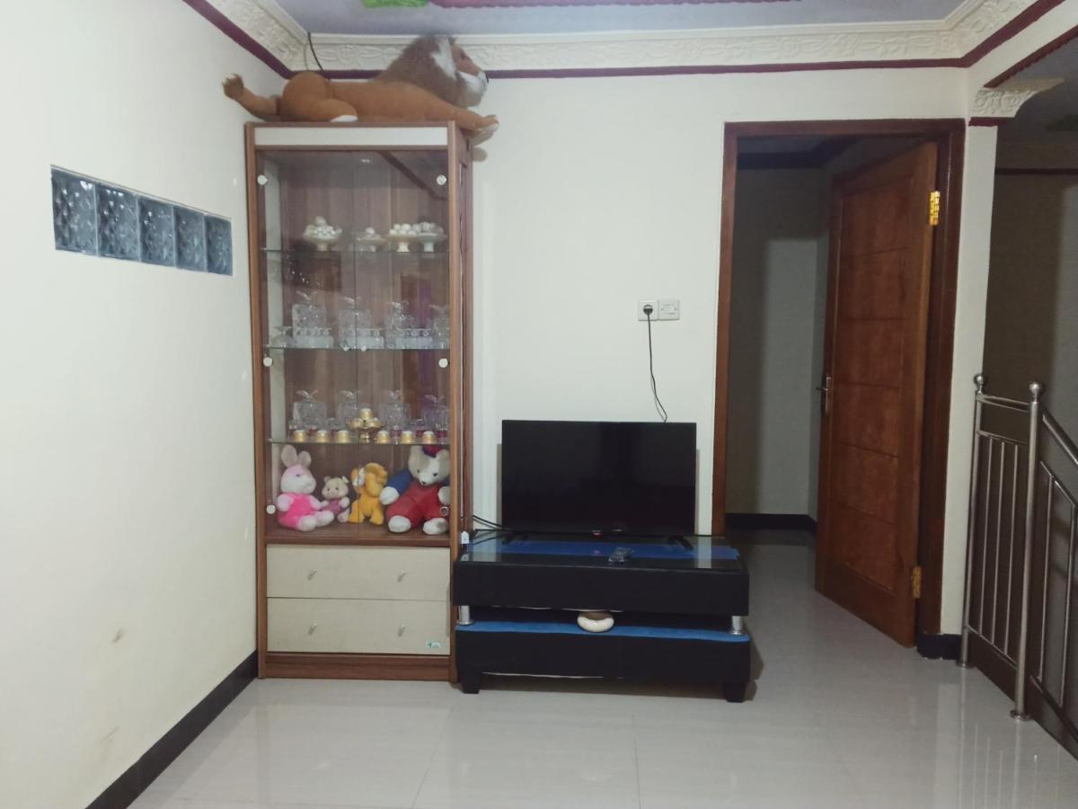 Widodaren Homestay 프로볼링고 외부 사진
